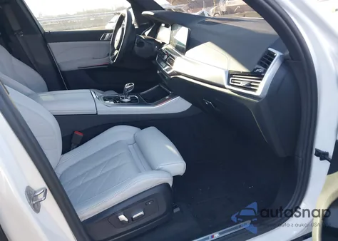 2023 BMW X5 xDrive40I z USA, uszkodzony, nr VIN 5UXCR6C01P9P20820